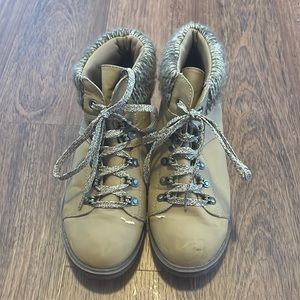 Time and Tru tan hiking boots. Size 10. Lightly worn.